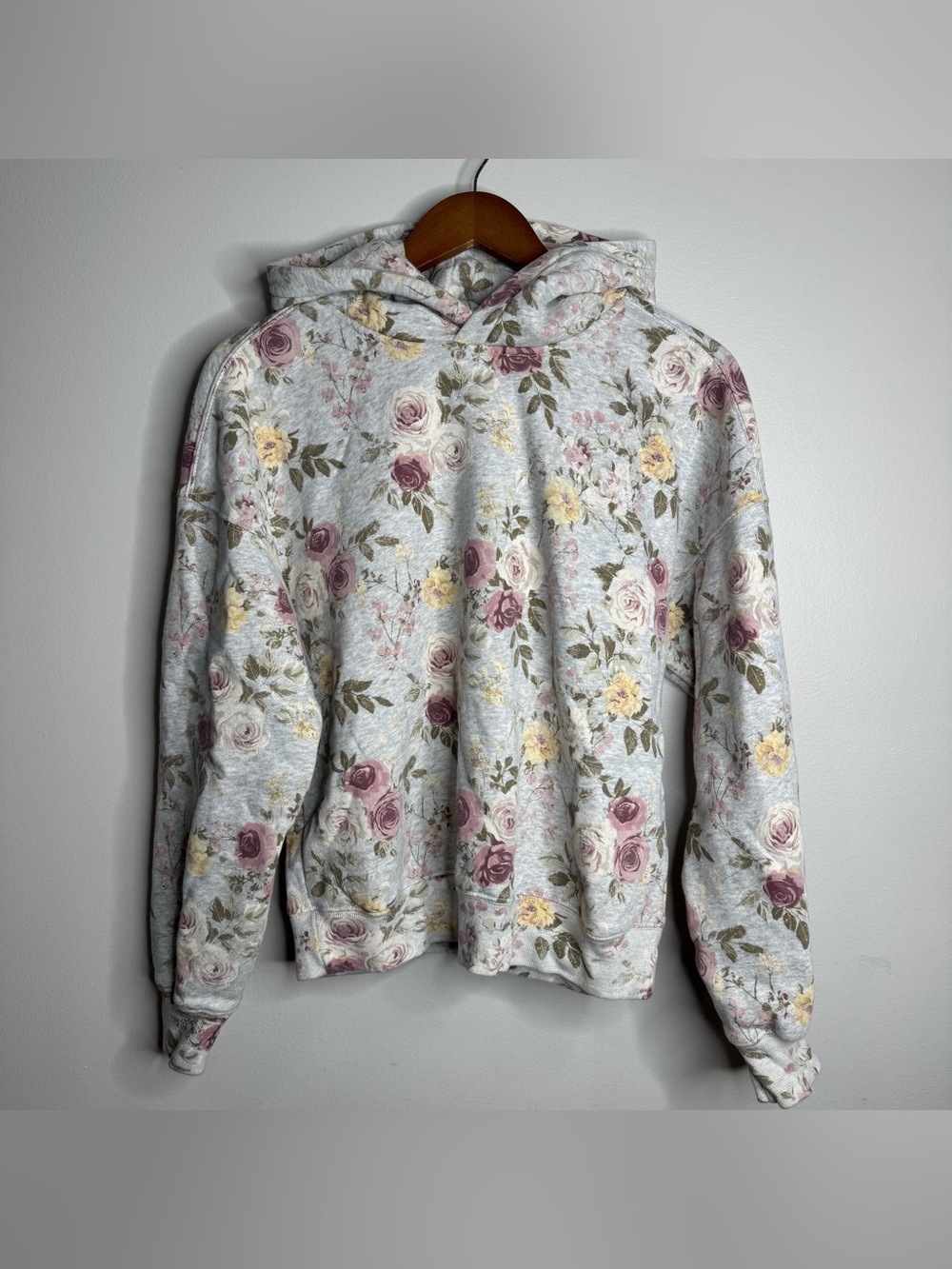Abercrombie & Fitch Light Blue Floral Hoodie & Jogger Set - Picture 2 of 12